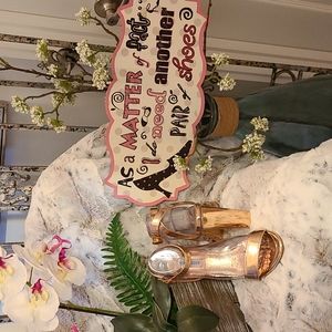 NWT Steve Madden Addon Rose Gold Strappy Sandal sz 9M